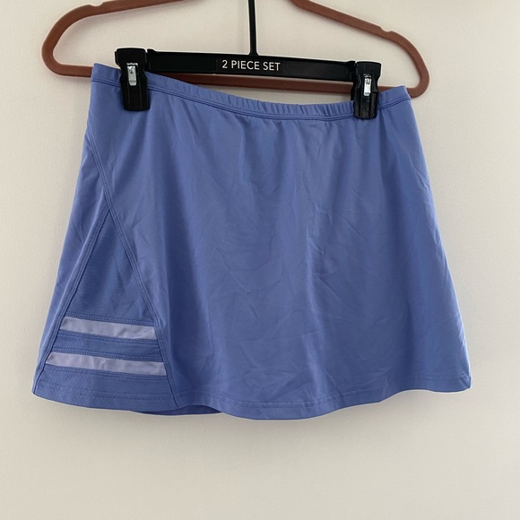 Blue bolle tennis skirt size medium - Picture 3 of 3